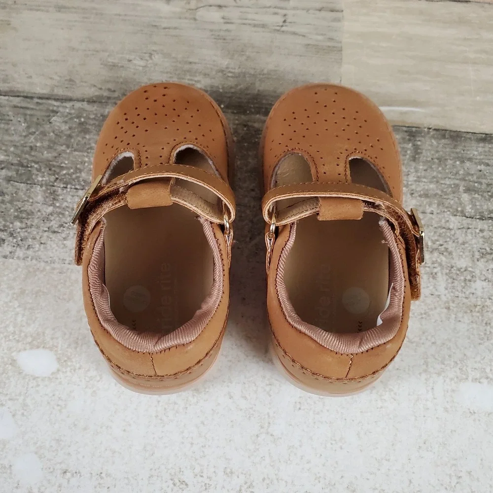 Stride Rite Lacey 2.0 Toddler Shoes Sz 4.5 W Brown Leather Hook-and-Loop Strap